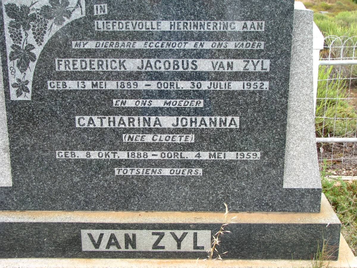 ZYL Frederick Jacobus, van 1889-1952 &amp; Catharina Johanna CLOETE 1888-1959