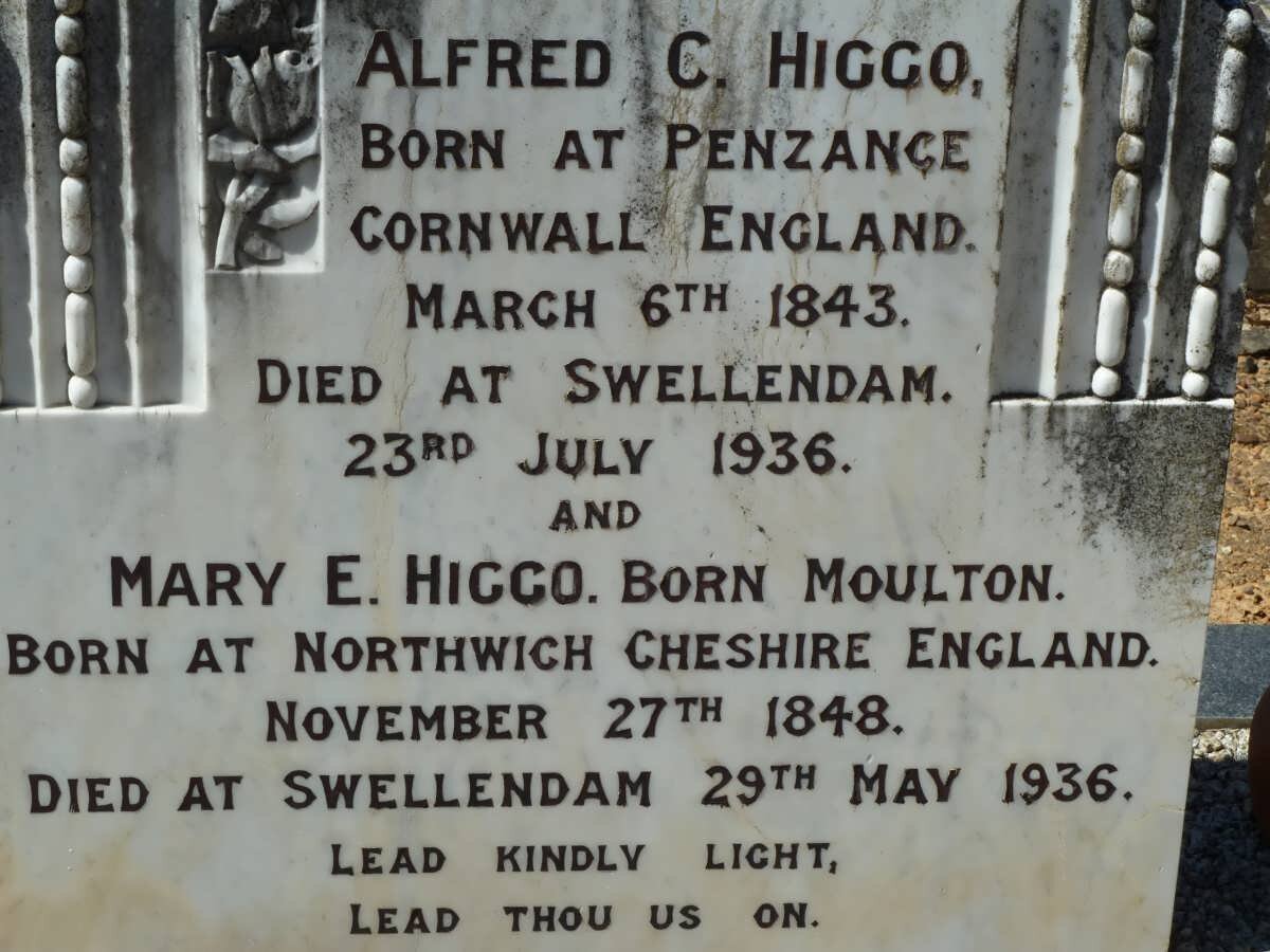 HIGGO Alfred C. 1843-1936 &amp; Mary E. MOULTON 1848-1936