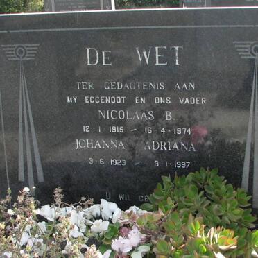 WET Nicolaas B., de 1915-1974 &amp; Johanna Adriana 1923-1997