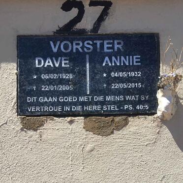 VORSTER Dave 1928-2005 &amp; Annie 1932-2015