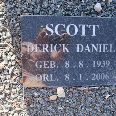 SCOTT Derick Daniel 1939-2006