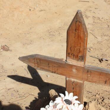 PETRO Mietjie 19?8-200?