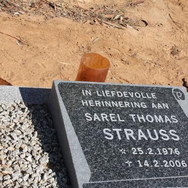 STRAUSS Sarel Thomas 1976-2006
