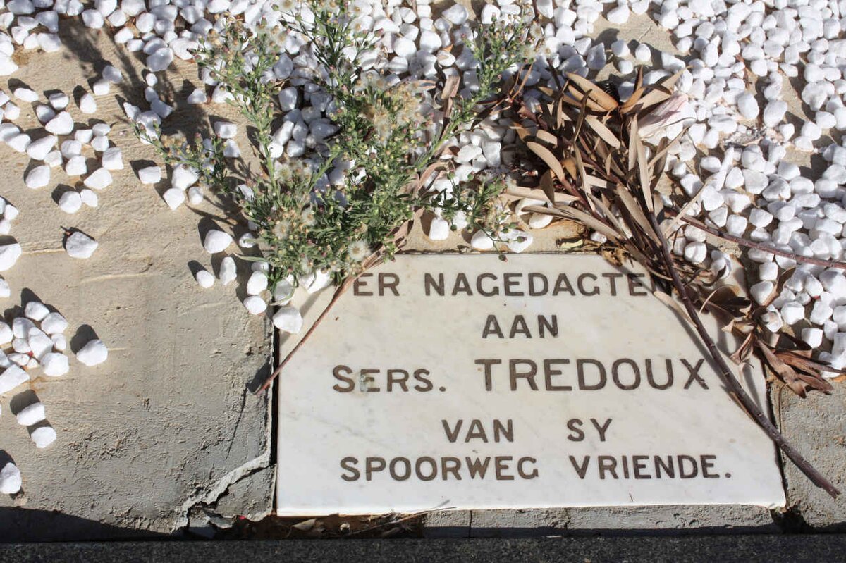 TREDOUX Jacobus Johannes Nicolaas 1910-1965