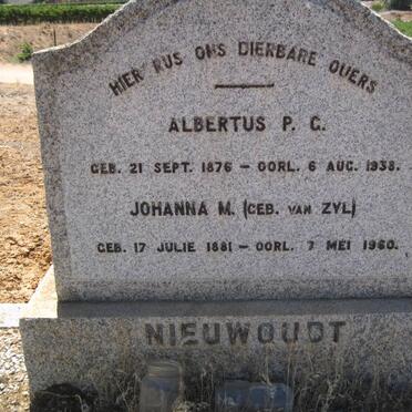 NIEUWOUDT Albertus P.C. 1876-1938 &amp; Johanna M. VAN ZYL 1881-1960