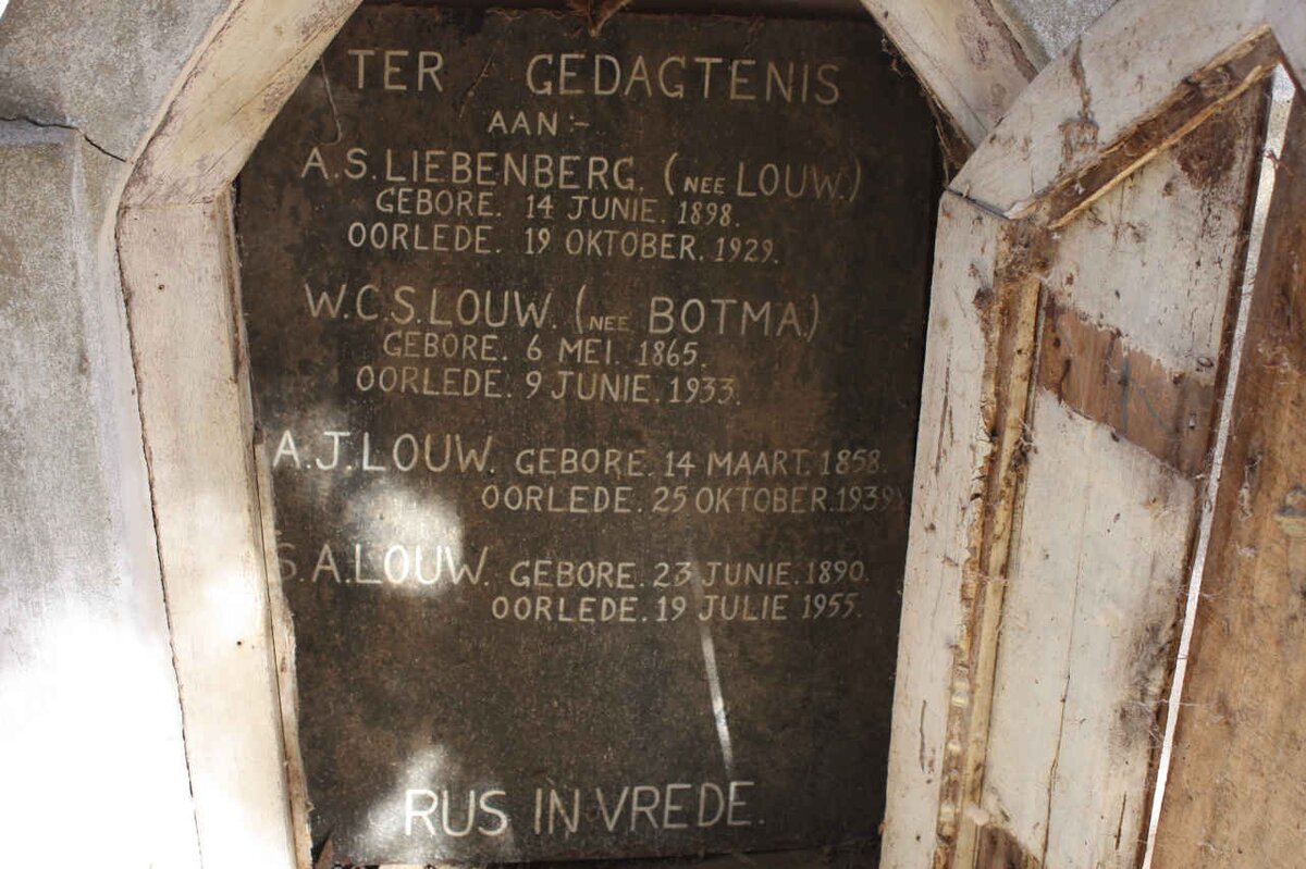 LIEBENBERG :: LOUW