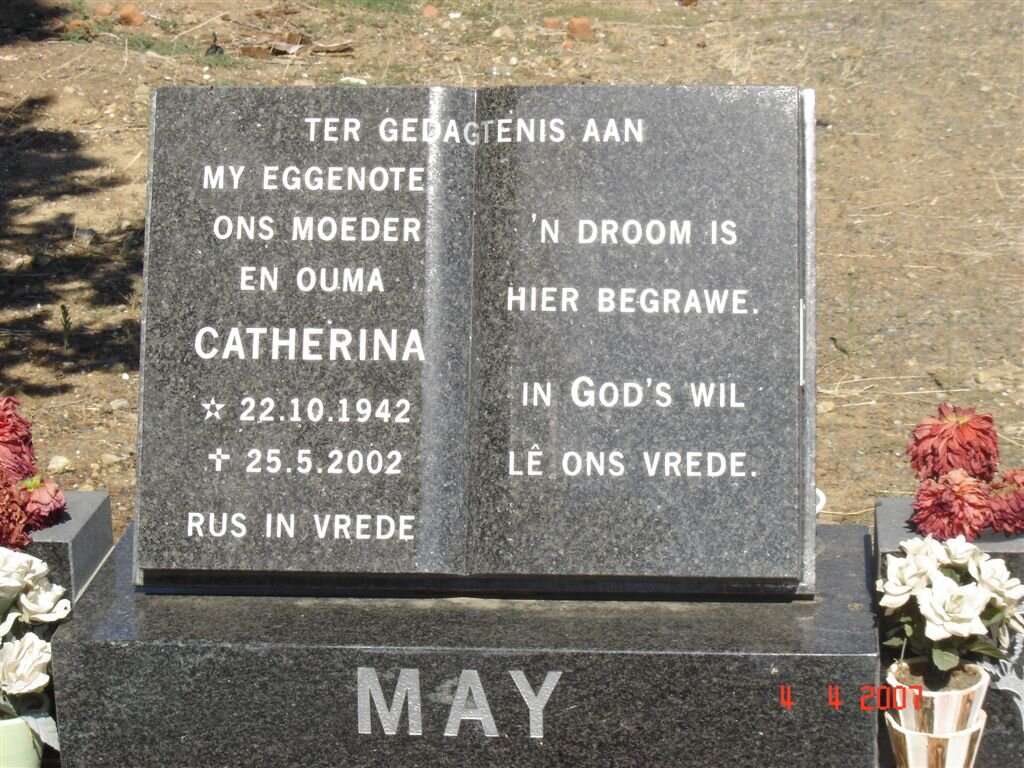 MAY Catherina 1942-2002