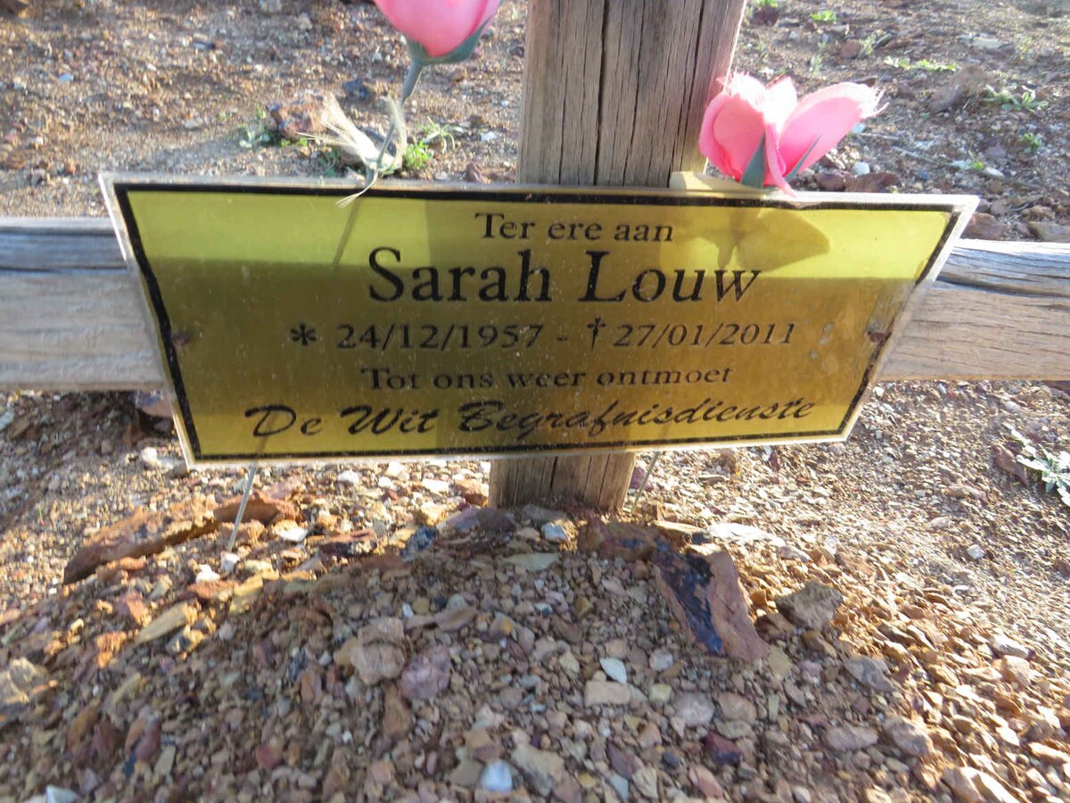LOUW Sarah 1957-2011