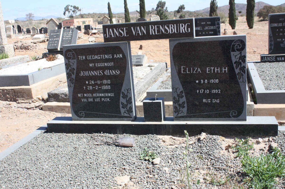 RENSBURG Johannes, Janse van 1910-1988 &amp; Elizabeth H. 1906-1992