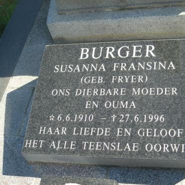 BURGER David Johannes 1909-1948 &amp;  Susanna Fransina FRYER 1910-1996
