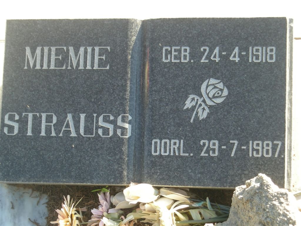 STRAUSS Miemie 1918-1987
