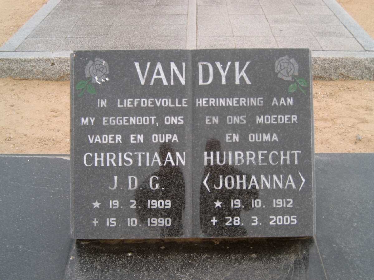 DYK Christiaan J.D.G., van 1909-1990 &amp; Huibrecht 1912-2005