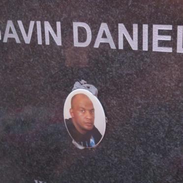DANIELS Gavin 1971-2013