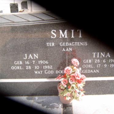 SMIT Jan 1906-1982 &amp; Tina 1909-1993