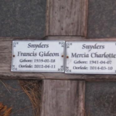 SNYDERS Francois Gideon 1939-2012 &amp; Maria Charlotte 1941-1914
