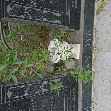 DYK Gielie, van 1872-1954 &amp; Helena Hendrina Johanna EIGELAAR 1879-1960