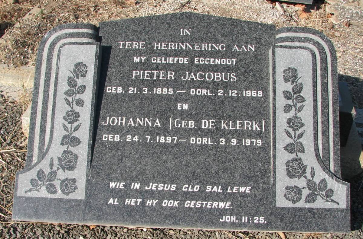 ? Pieter Jacobus 1895-1968 &amp; Johanna de KLERK 1897-1979
