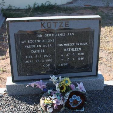 KOTZE Daniël 1920-1982 &amp; Kathleen 1920-1996