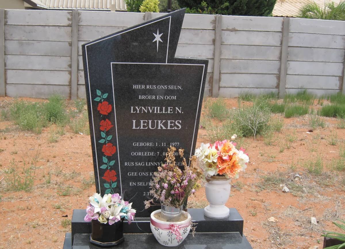 LEUKES Lynville N. 1977-200?