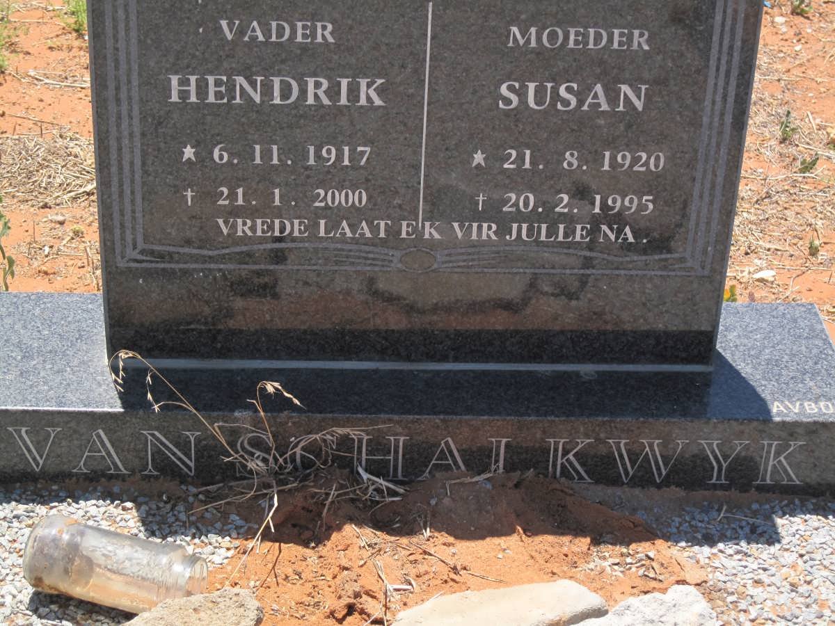 SCHALKWYK Hendrik, van 1917-2000 &amp; Susan 1920-1995