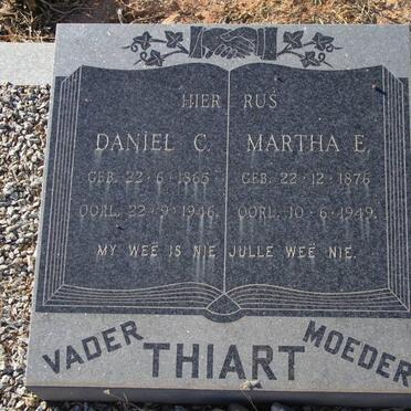 THIART Daniel C. 1865-1946 &amp; Martha E. 1876-1949