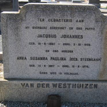WESTHUIZEN Jacobus Johannes, van der 1907-19?7 &amp; Anna Susanna Paulina STEENKAMP 1887-1978