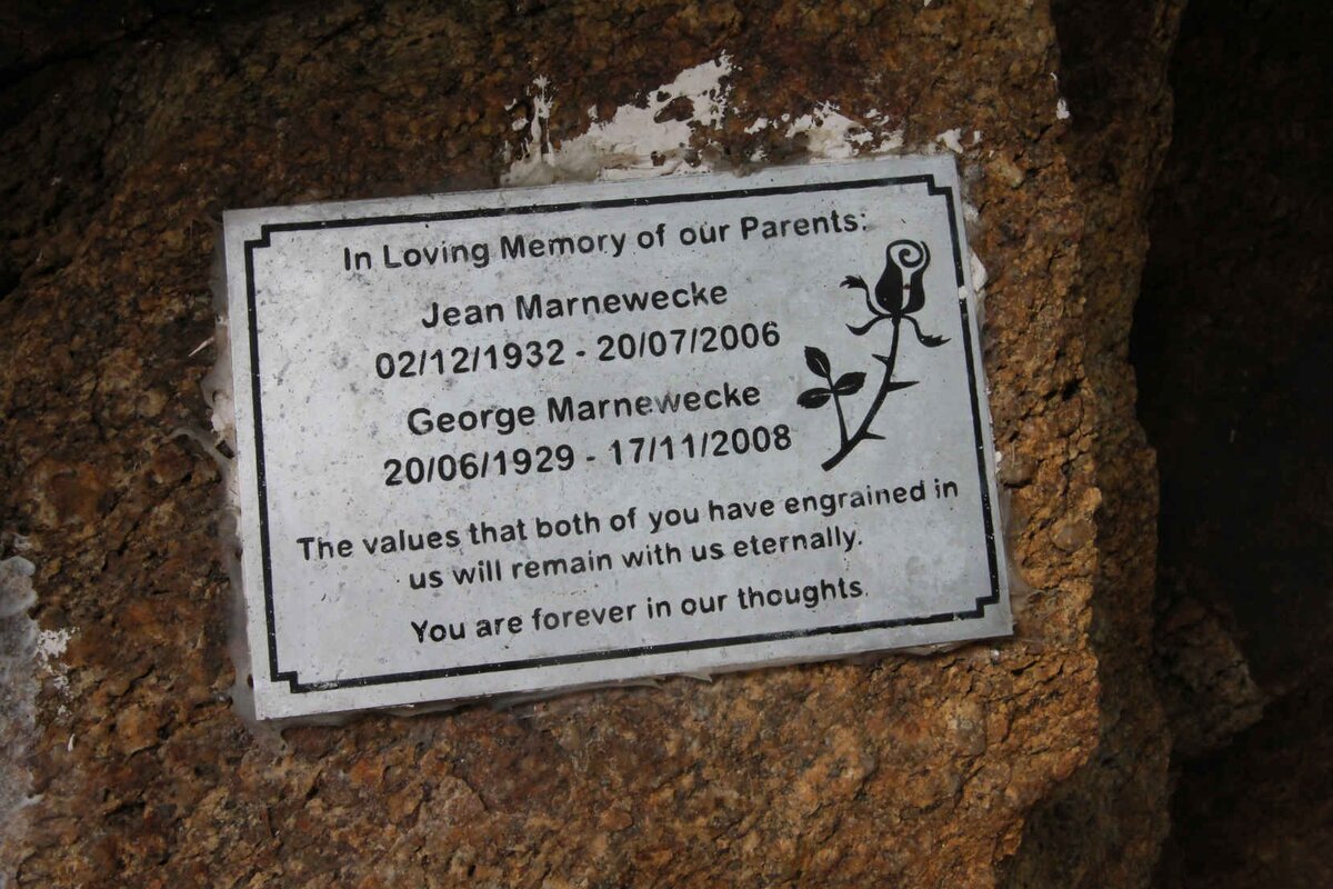 MARNEWECKE George 1929-2008 &amp; Jean 1932-2006