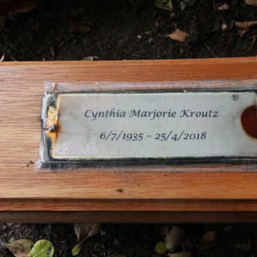 KROUTZ Cynthia Marjorie 1935-2018