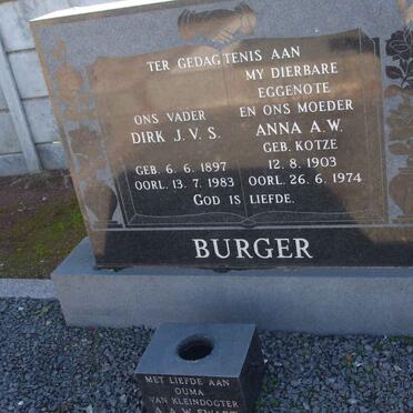BURGER Dirk J.V.S. 1897-1983 &amp; Anna A.W. KOTZE 1903-1974