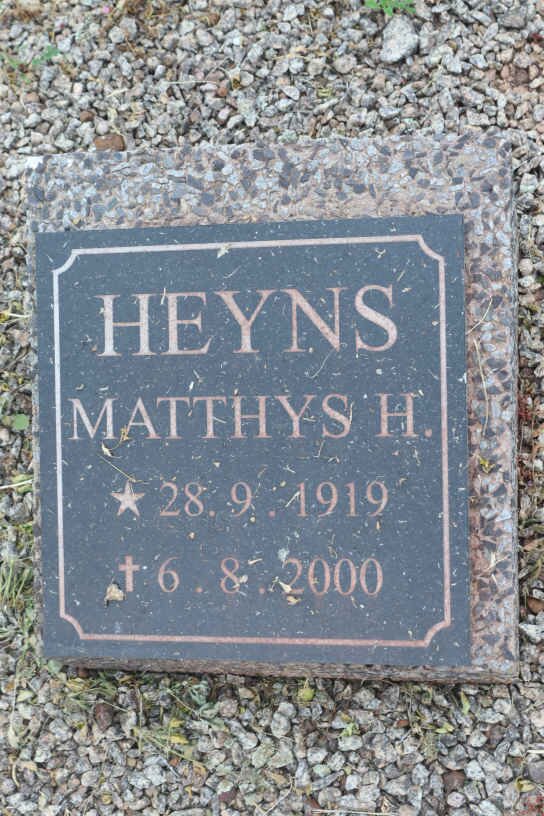 HEYNS Matthys H. 1919-2000