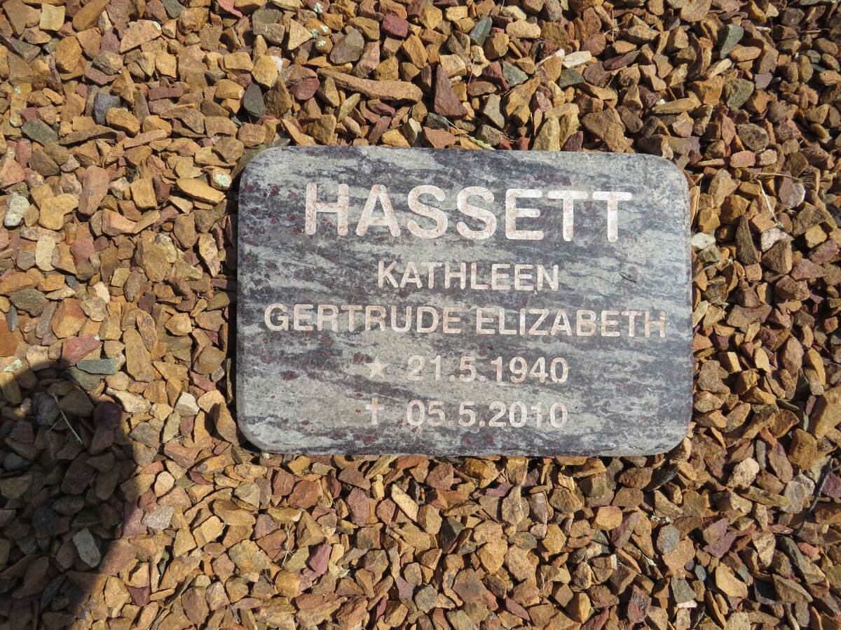 HASSETT Kathleen Gertrude Elizabeth 1940-2010