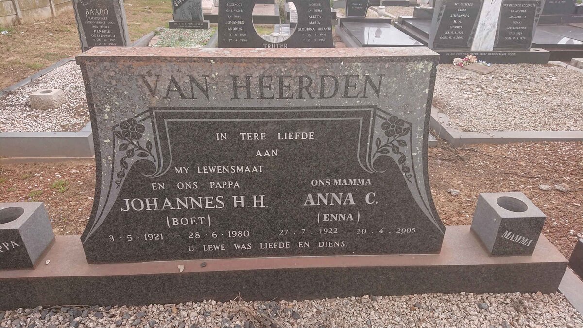 HEERDEN Johannes H.H., van 1921-1980 &amp; Anna C. 1922-2005