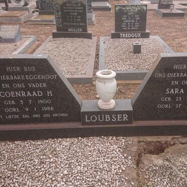LOUBSER Coenraad H. 1900-1986 &amp; Sara J.S. 1911-1992
