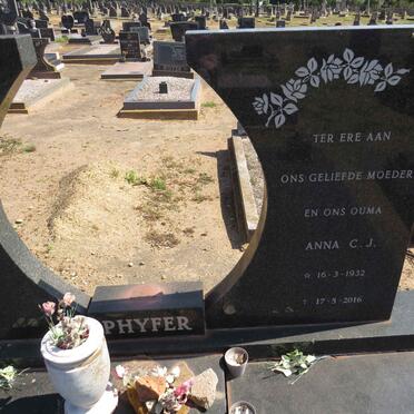 PHYFER Dirk Jacobus 1929-1995 &amp; Anna C.J. 1932-2016