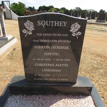 SOUTHEY Gideon Hendrik 1922-1998 &amp; Christina Aletta JORDAAN 1924-2013