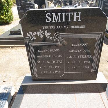 SMITH F.J.E. 1930-2004 &amp; M.J.A. 1934-1996
