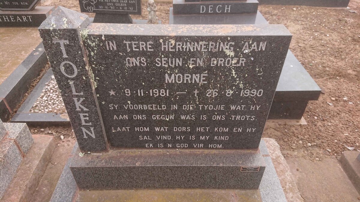 TOLKEN Morne 1981-1990