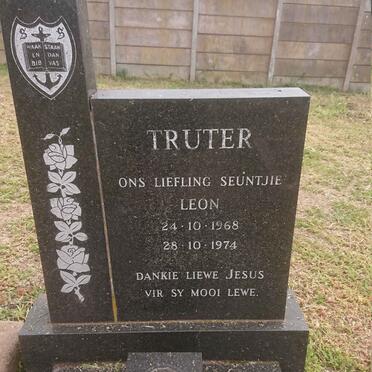 TRUTER Leon 1968-1974