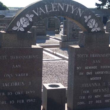 VALENTYN Jacobus J. 1899-1982 &amp; Johanna H.S. HEYNS 1902-1967