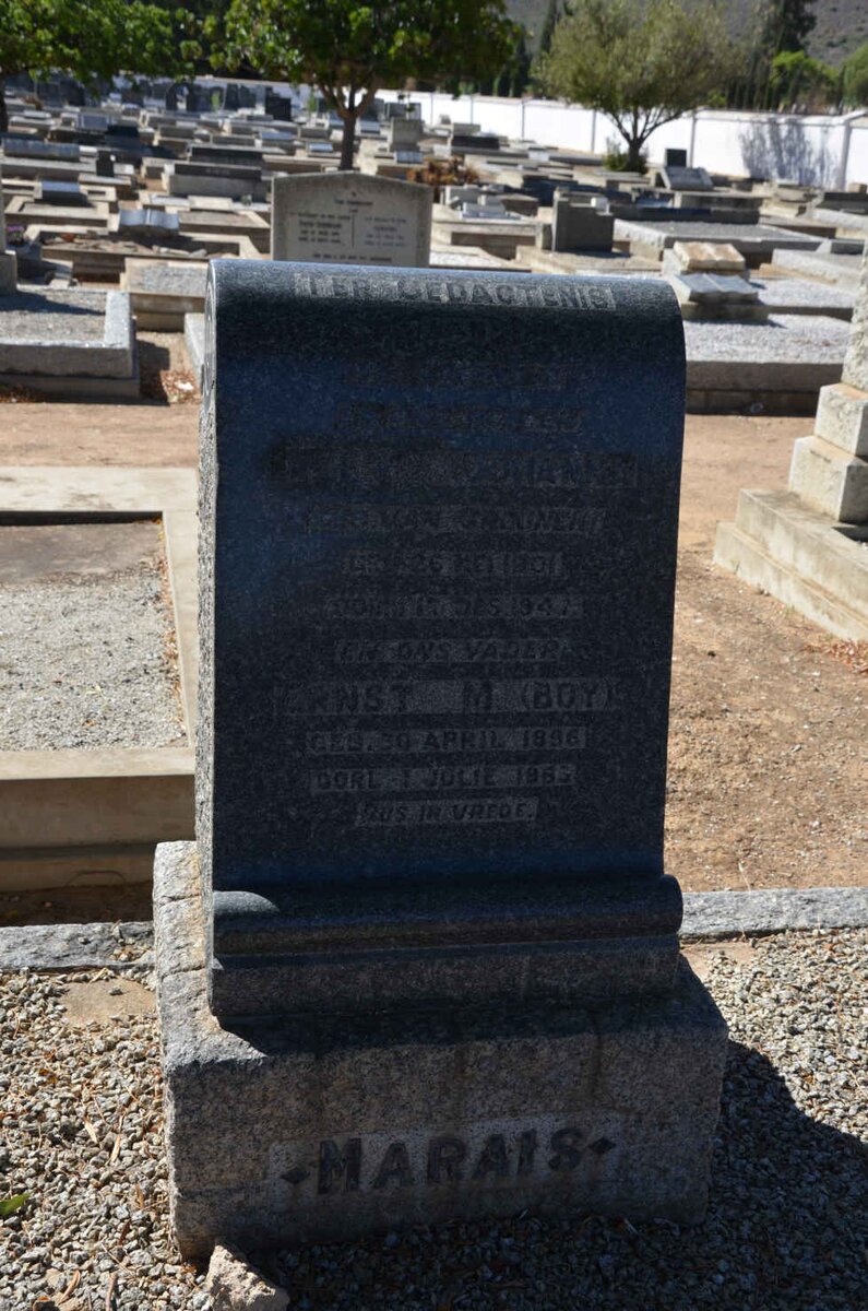 MARAIS Ernst M. 1896-196? &amp; ? VAN GREUNEN 1901-1947