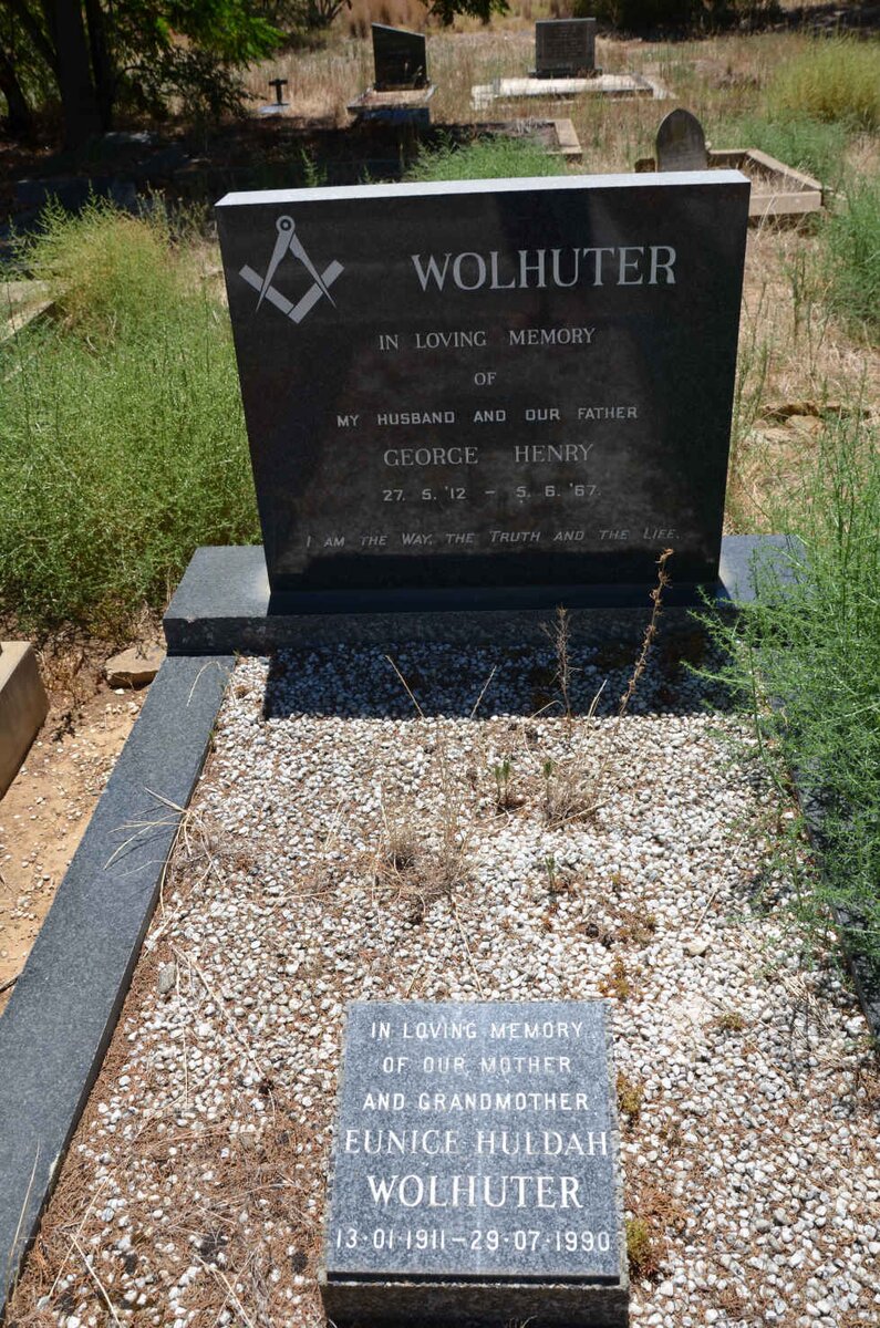 WOLHUTER George Henry 1912-1967 &amp; Eunice Huldah 1911-1990