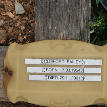 BAILEY Clifford 1954-2001