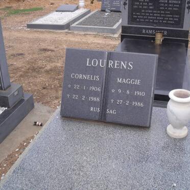 LOURENS Cornelis 1906-1988 &amp; Maggie 1910-1986