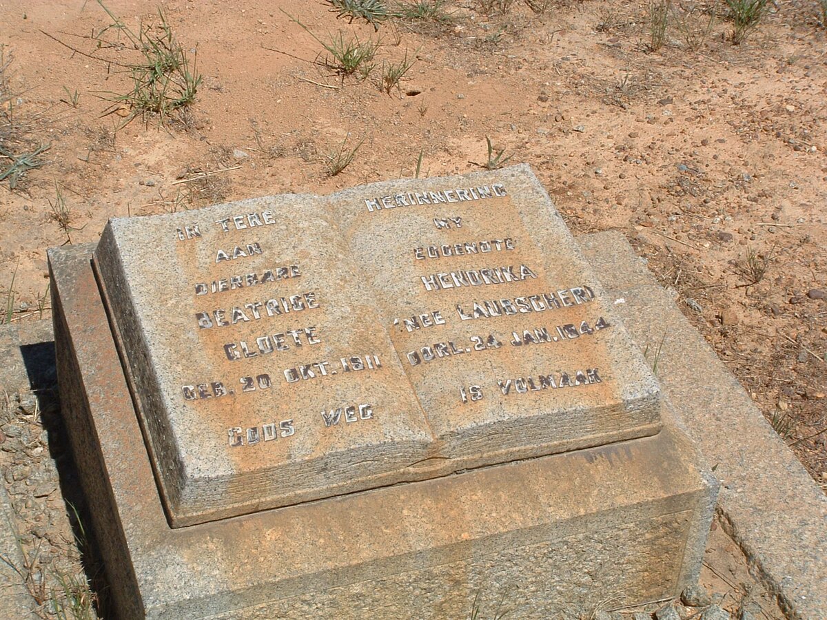 CLOETE Beatrice Hendrika nee LAUBSCHER 1911-1944