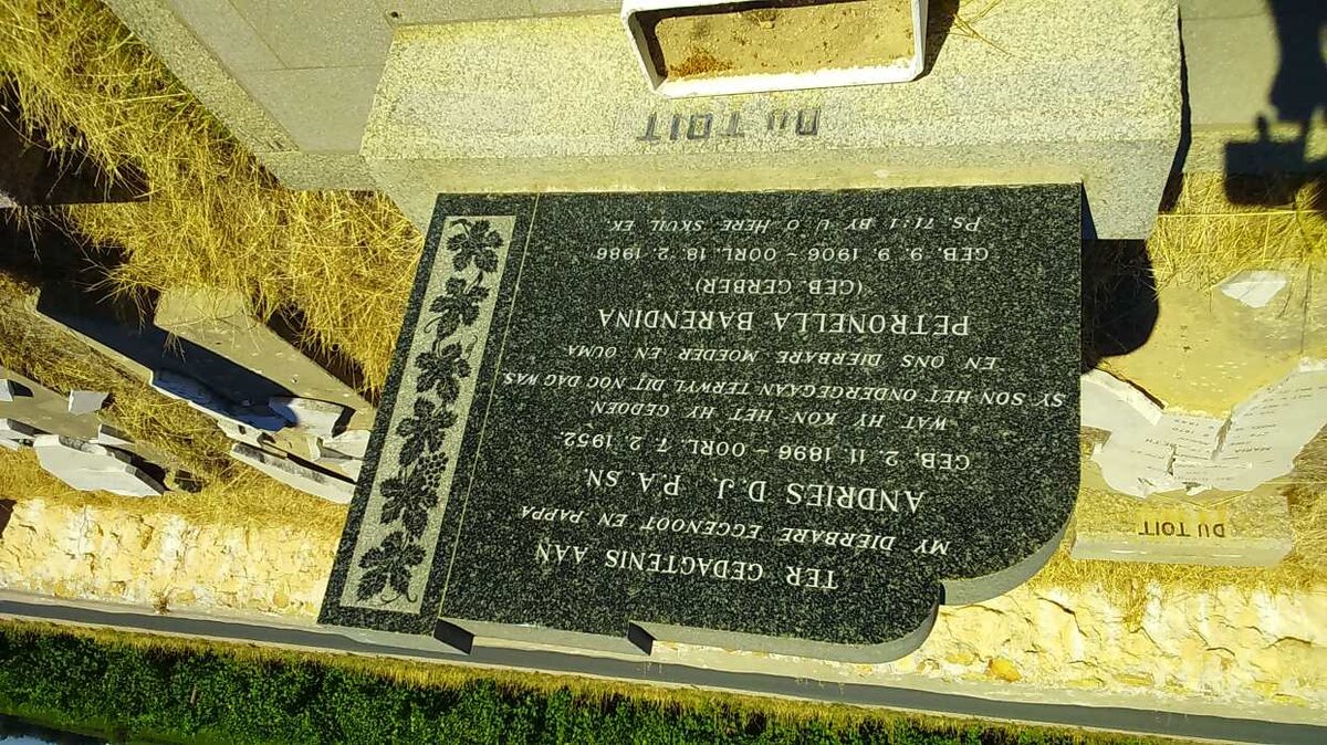 TOIT Andries D.J., du 1896-1952 &amp; Petronella Barendina GERBER 1906-1986