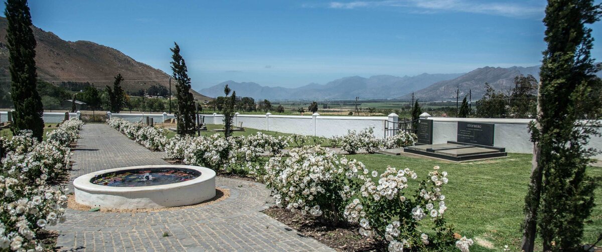 1. Overview / Oorsig