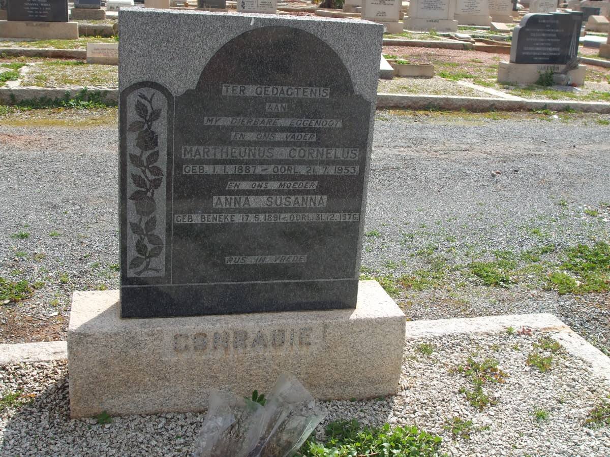 CONRADIE Martheunus Cornelus 1887-1953 &amp; Anna Susanna BENEKE 1891-1976