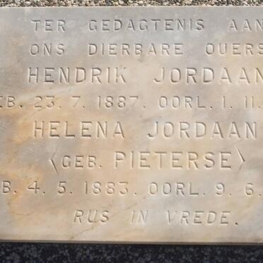 JORDAAN Hendrik 1887-1950 &amp; Helena PIETERSE 1883-1968
