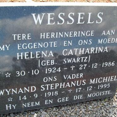 WESSELS Wynand Stephanus Michiel 1918-1995 &amp; Helena Catharina SWARTZ 1924-1986