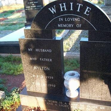 WHITE Hylton 1939-1992